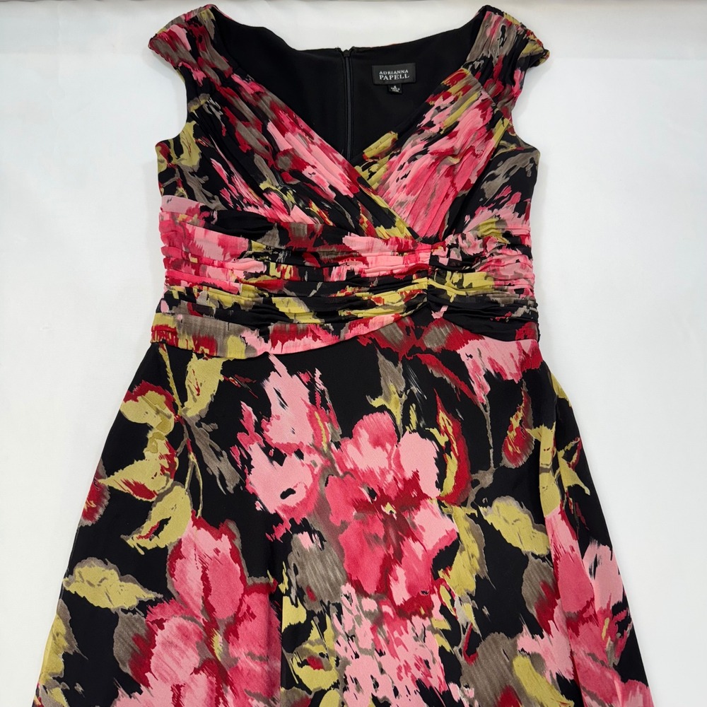 Adrianna Papell 100% Silk Floral Dress Womens 8 Pink Black Excellent Ruched Midi - Picture 5 of 13
